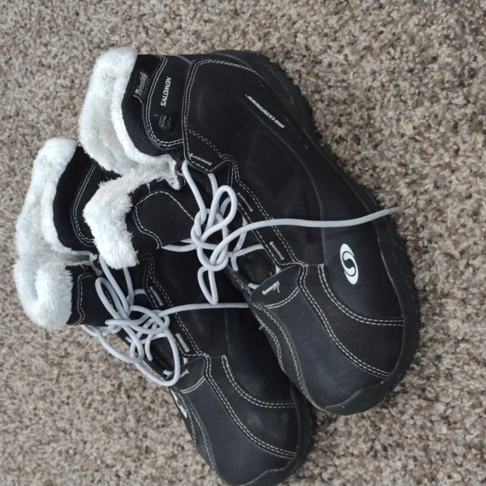 Salomon Black Avo W+ Thinsulate™ Waterproof Winter Boots Women's Size 10